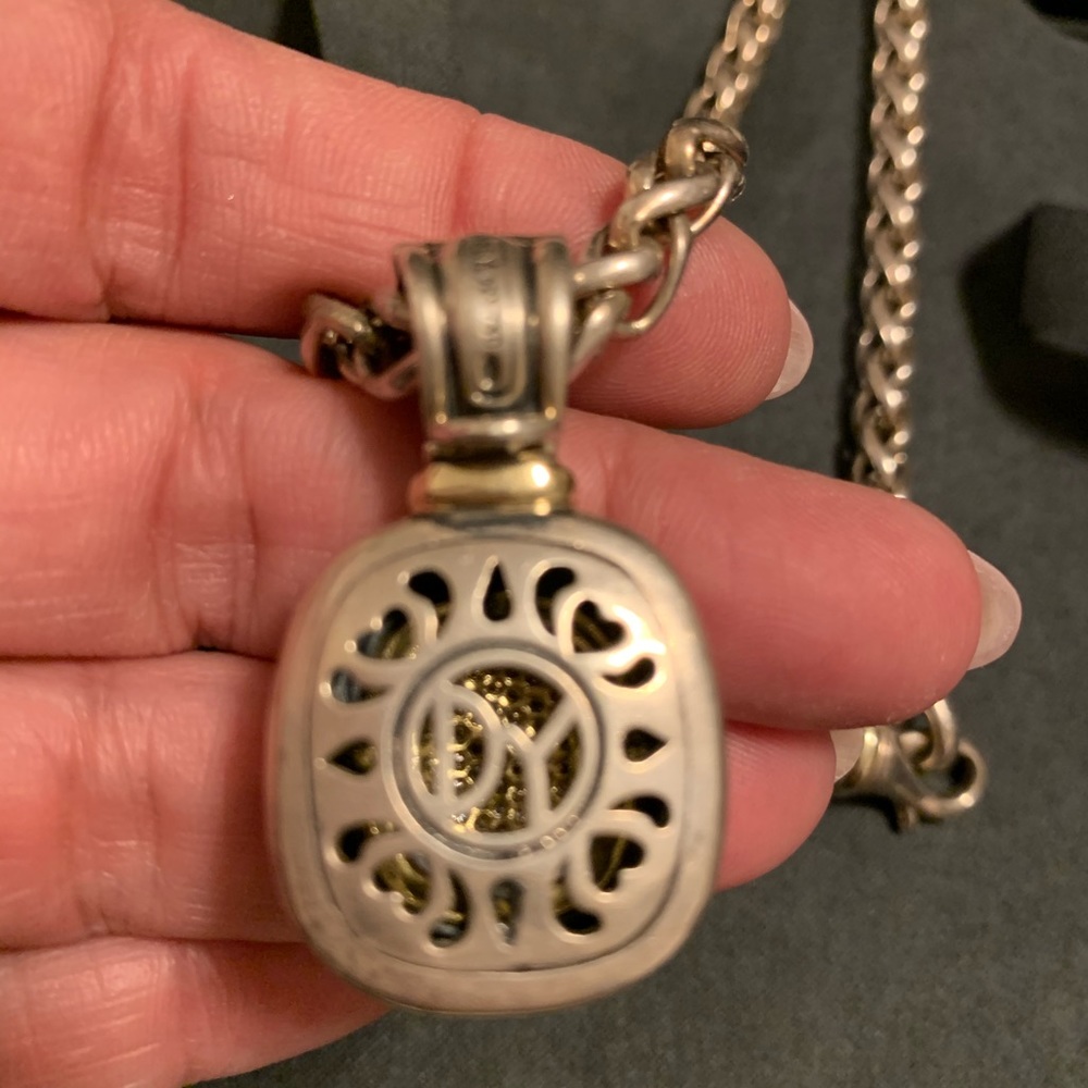 David Yurman Two-Tone Pave Diamond Pendant in Silver and Gold - Picture 15 of 15